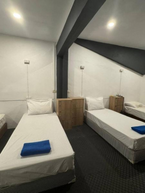 Pupa Hostel